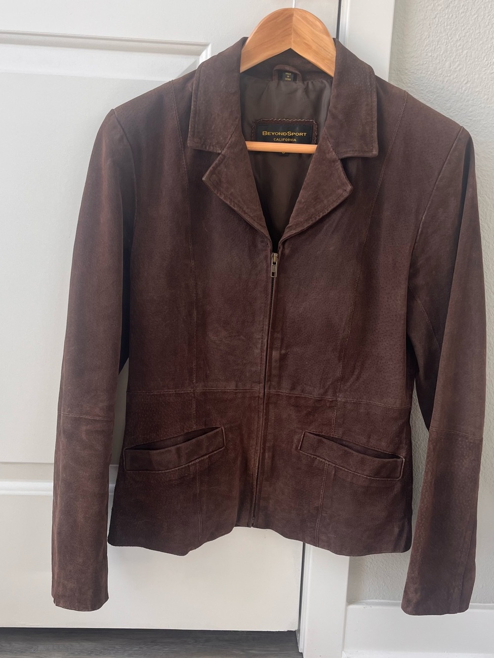 Vintage Women’s Chocolate Brown Suede Zip Jacket